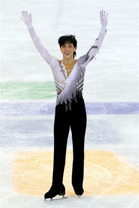 The Epic Evolution Of Men's Figure Skating Costumes Through The Years | HuffPost