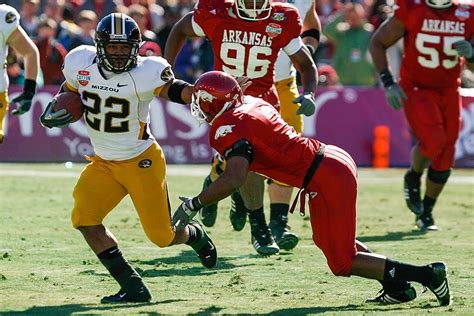 2008 Cotton Bowl - Mizzou 38 Arkansas 7. Missouri's Tony Temple rushed ...