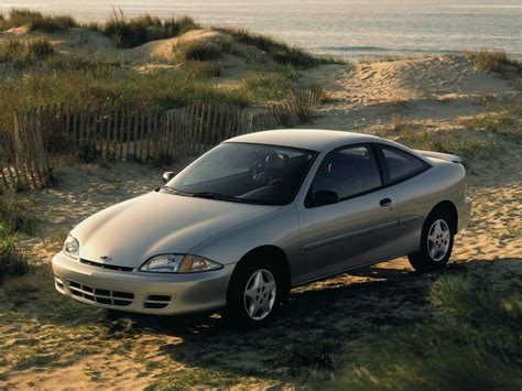 Chevrolet Cavalier Coupe (2001) picture #01, 1600x1200