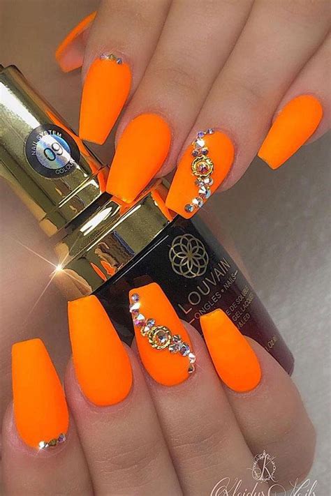 37 Stylish Orange Nail Art Designs For Fall 2022 | Xuzinuo | Page 19