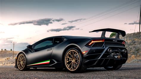 Lamborghini Huracan Black Wallpaper 1920x1080