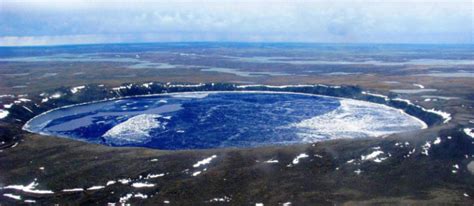 Pingualuit Crater Lake l Astounding - Our Breathing Planet