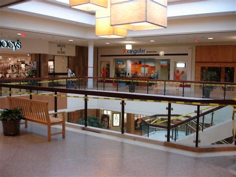 Ridgedale Center UL Macy's Men's & Home Court | Flickr - Photo Sharing!