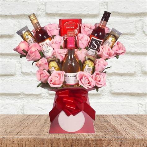 Rose Wine and Pink Roses Chocolate Bouquet | Funky Hampers