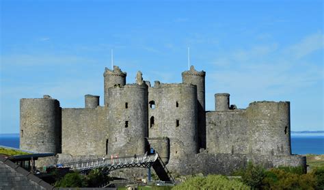 Harlech Castle | castle-finders.co.uk