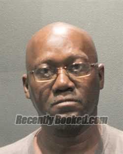 Recent Booking / Mugshot for RICHARD TYRONE DAVIS in Arlington County, Virginia