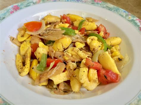 Jamaican Ackee & Saltfish - Chinese-Jamaicangirl.com