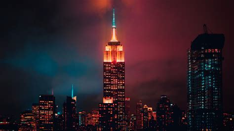 Download Night Building Skyscraper Man Made Empire State Building 4k Ultra HD Wallpaper by Luca ...