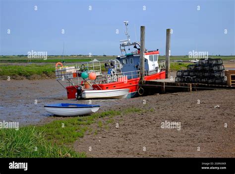 brancaster staithe harbour, north norfolk, england Stock Photo - Alamy