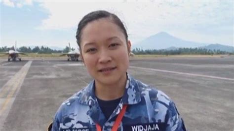 Viral Sosok Sidney Widjaja, Wanita Indonesia Jadi Tentara di Australia ...