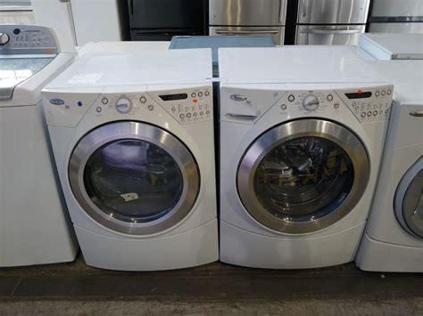 WHITE WHIRLPOOL DUET WASHER/DRYER SET - Able Auctions