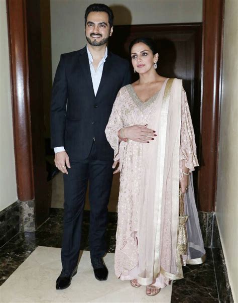 Esha Deol, Husband Bharat Takhtani Blessed With a Baby Girl - News18