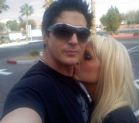 Who is Zak Bagans dating? Zak Bagans girlfriend, wife