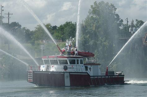 New Fireboat for Port of Houston