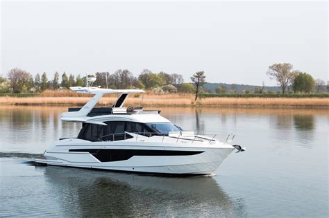 Galeon 500 Fly - Approved Boats