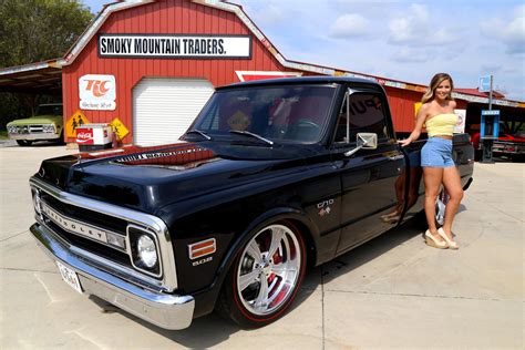 1970 Chevrolet C10 | Classic & Collector Cars