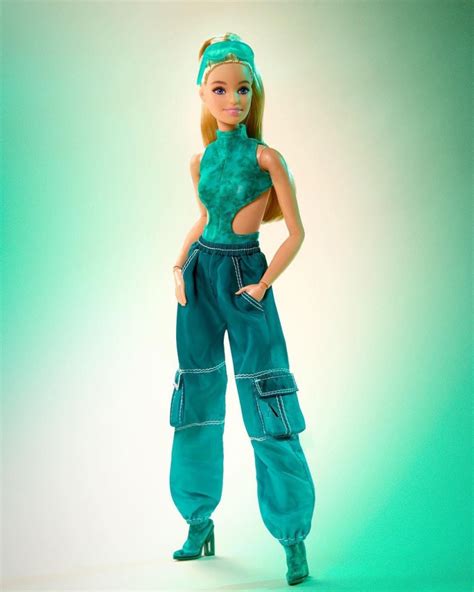 Mattel Creations Barbie X Alealimay limited exclusive wardrobe - YouLoveIt.com