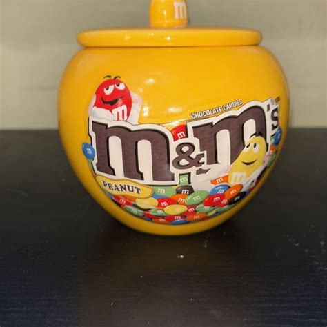 M&M World Yellow Peanut M&M Jar 2014 for Sale in Goodyear, AZ - OfferUp