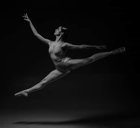 Free photo: grayscale, photo, ballerina, full length, skill, ballet, grace | Hippopx