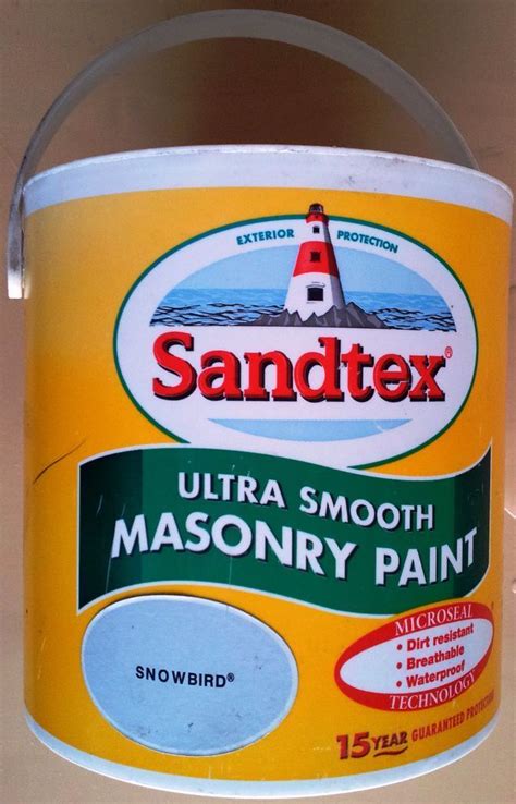 Sandtex Ultra Smooth Masonry Paint 2.5L (Snowbird- ie Light blue) (Exterior / Outside Paint ...