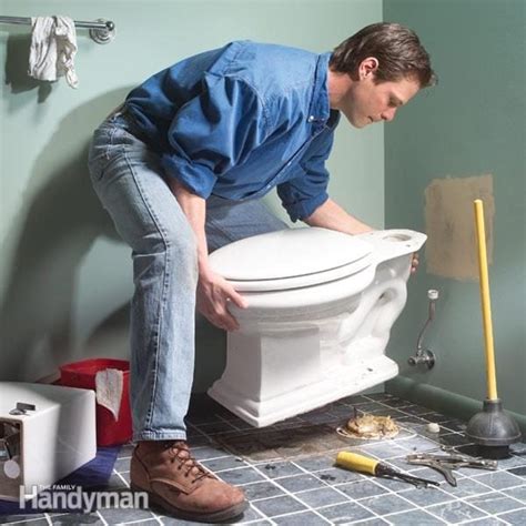 How To Repair a Leaking Toilet | Family Handyman