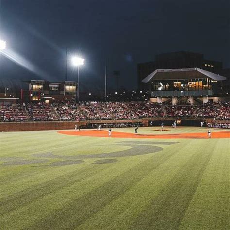 Cincinnati Bearcats Baseball Tickets Cincinnati (UC Baseball Stadium ...