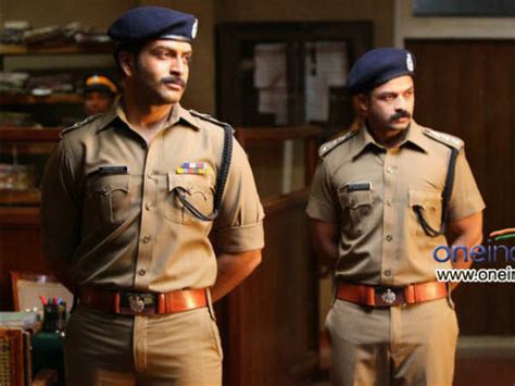 Mumbai Police Movie Review | Prithviraj Jayasurya Rahman | Rosshan ...