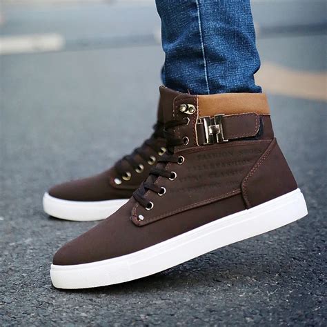 2018 hot men's shoes warm fashion winter boots autumn leather shoes men's new high top casual ...