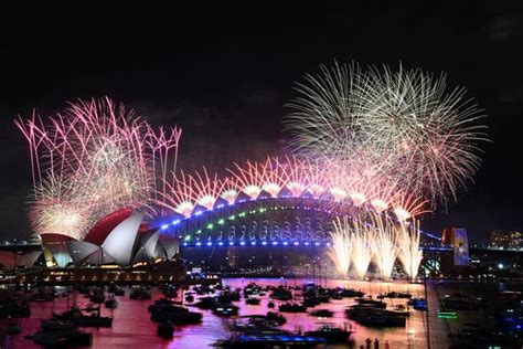 Auckland and Sydney first major cities to ring in 2024 | Wirral Globe