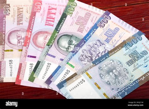 Liberian dollar - new series of banknotes Stock Photo - Alamy