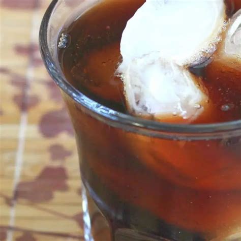 Jack and Coke classic cocktail recipe | Mix That Drink