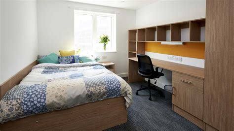 George Eliot Room Available - Royal Holloway Student Intranet