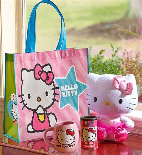 Hello Kitty Gift Set | 1800Flowers.com - 139359