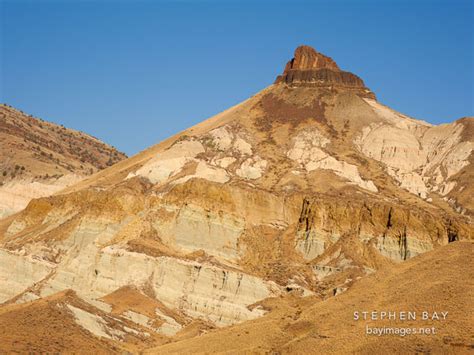 Photo: Sheep Rock Unit, John Day Fossil Beds, Oregon.