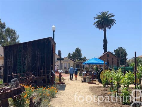 Oxnard Historic Farm Park Path | footpathing