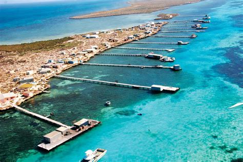 Abrolhos Island: Scuba Diving heaven | WESTERN AUSTRALIA | Island ...