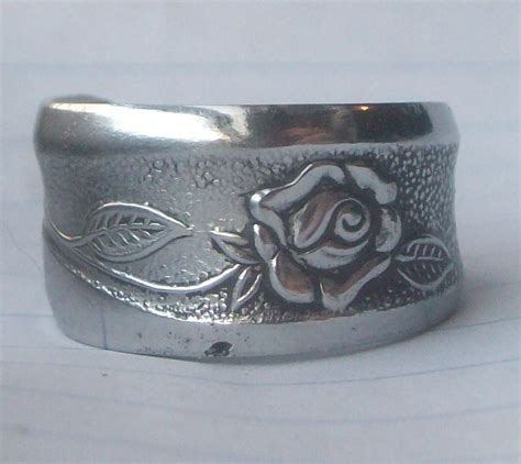 Spoon Rings: 4 Steps (with Pictures)