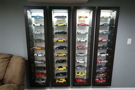 1:18 Scale Diecast Car Display. See diecast model cars for sale at ...