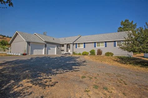 Colville, WA Real Estate - Colville Homes for Sale | realtor.com®