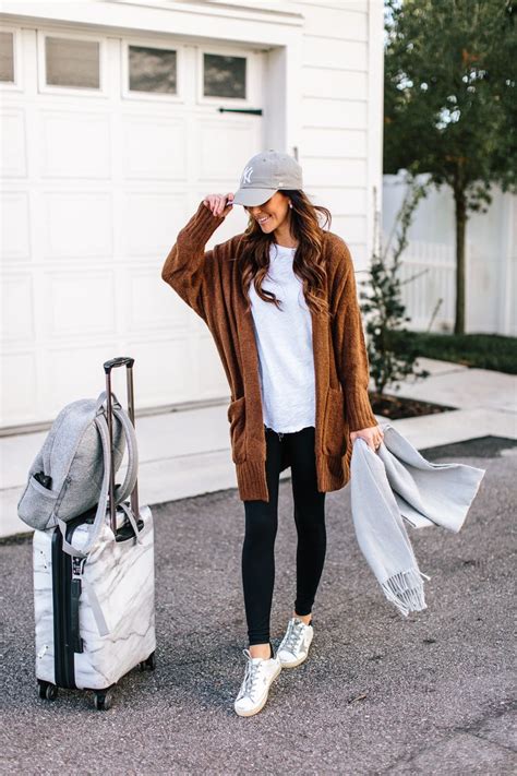 My Go-To Travel Day Outfit Essentials | Alyson Haley | Comfortable ...