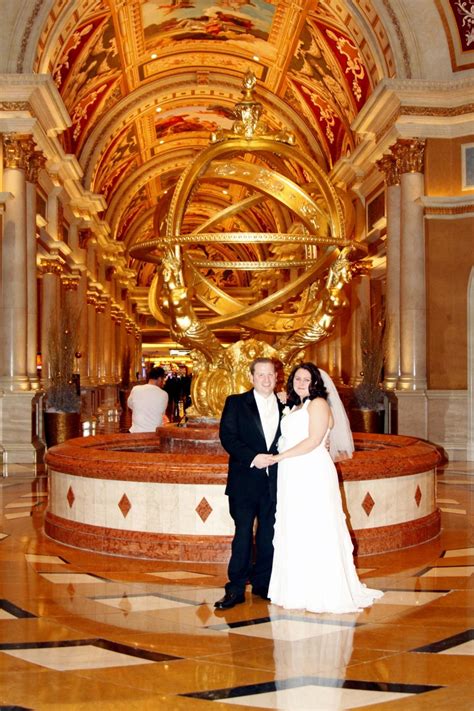 Wedding at The Venetian, Las Vegas | Vegas wedding photos, Vegas wedding, Wedding