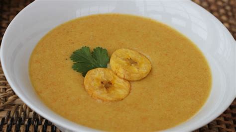 Plantain Soup Recipe - QueRicaVida.com