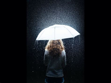 Speedlight umbrella | Umbrella photography, Umbrella photoshoot, Rain photography