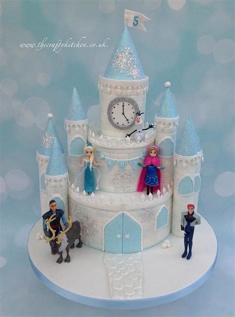 Frozen Castle Cake - Decorated Cake by The Crafty Kitchen - CakesDecor