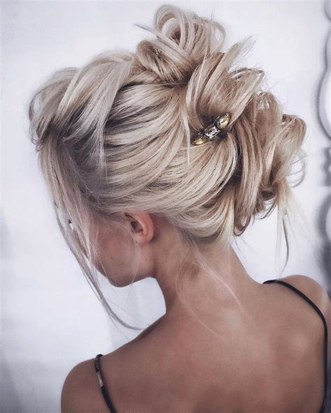 10 Gorgeous Prom Updos for Long Hair - PoP Haircuts