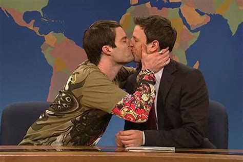 Stefon Loses It Before Making Out With Seth Meyers on ‘SNL’s’ Weekend ...