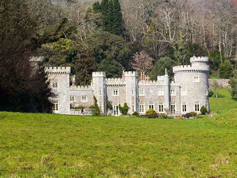 Best Castles in Cornwall - Historic European Castles