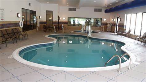 Holiday Inn Express Hotel & Suites Cambridge, an IHG Hotel Cambridge, Ohio, US - Reservations.com