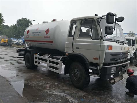 15cbm LPG Propane Bobtail Truck Bobtail Tanker from China manufacturer ...