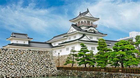 Toyama Castle Park Food Experiences & Restaurants | byFood